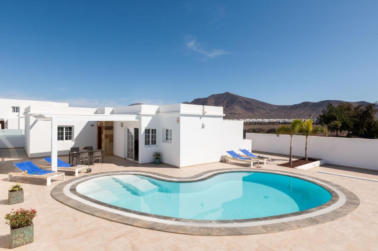 Villa Alay By Buenavilla Playa Blanca  Buitenkant foto