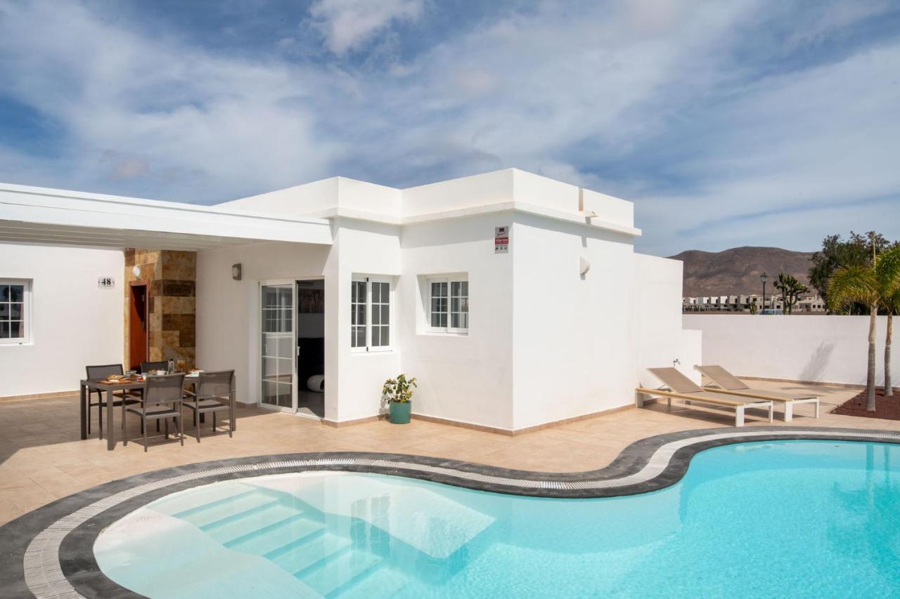 Villa Alay By Buenavilla Playa Blanca  Buitenkant foto